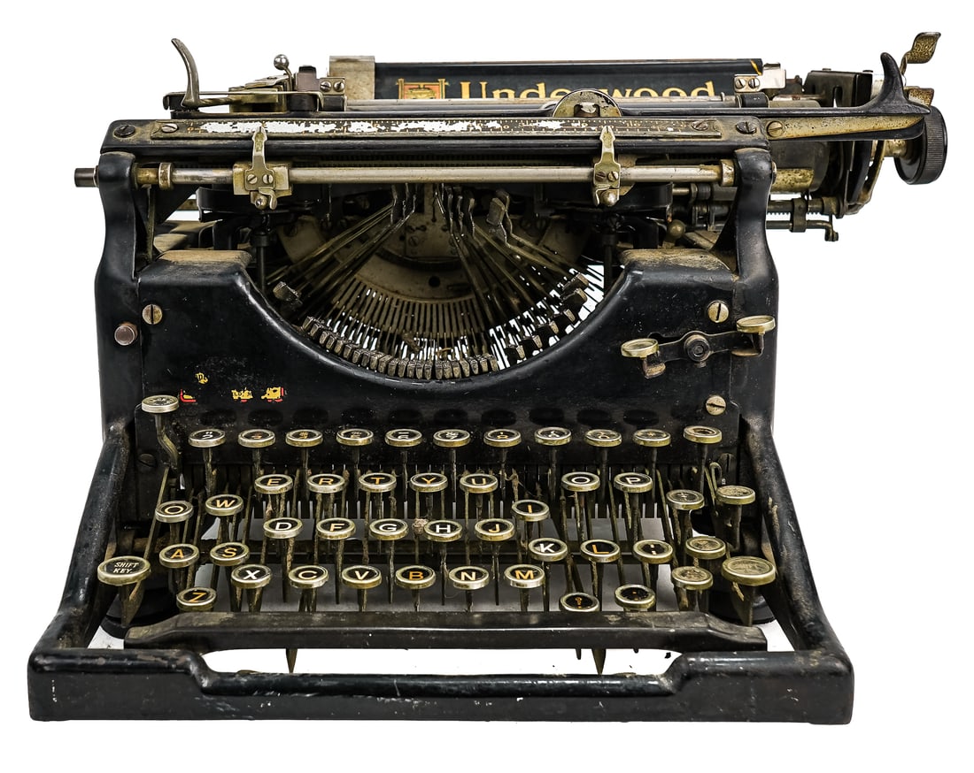 Early Underwood Typewriter: Early underwood typewriter. Sticky letters, paint losses. Appears to be all original.