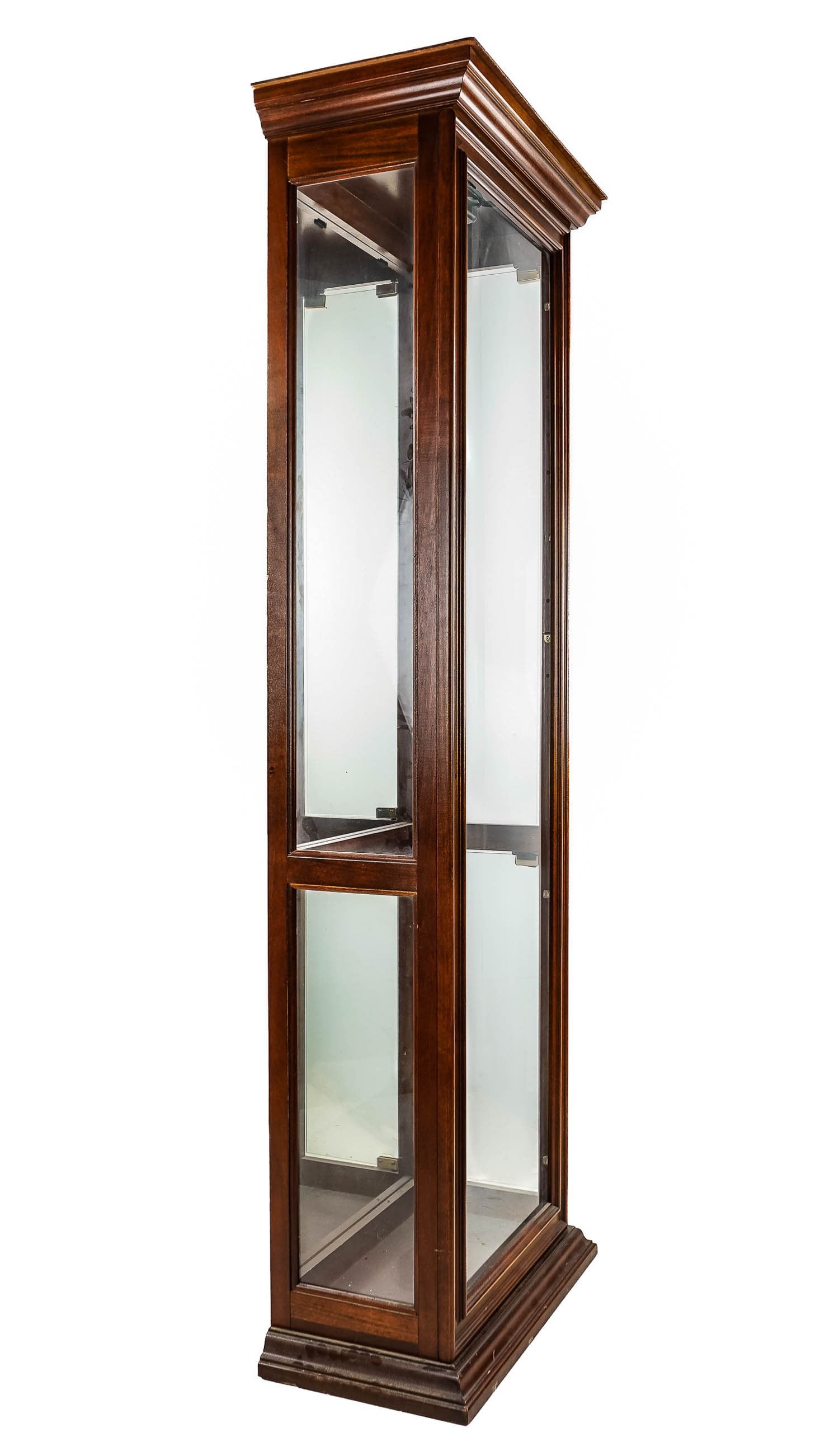 Lighted Glass Display Case (1 of 3)