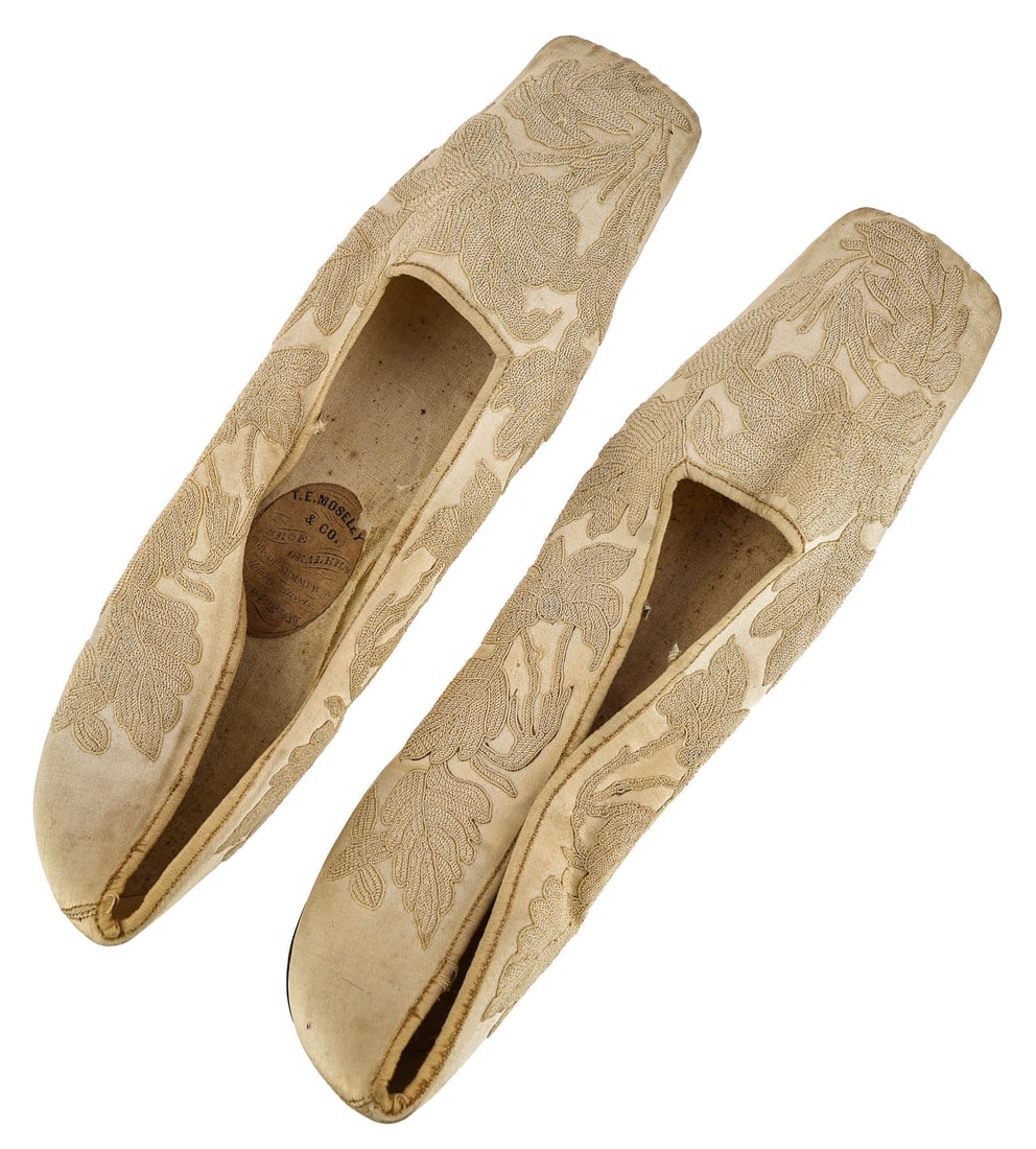 19th c Chinese Silk Needlework Slippers (1 of 5)