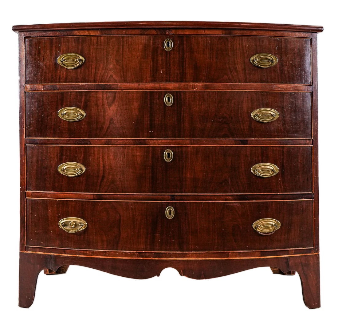 VT Hepplewhite Mahogany Bow Front Chest (1 of 7)