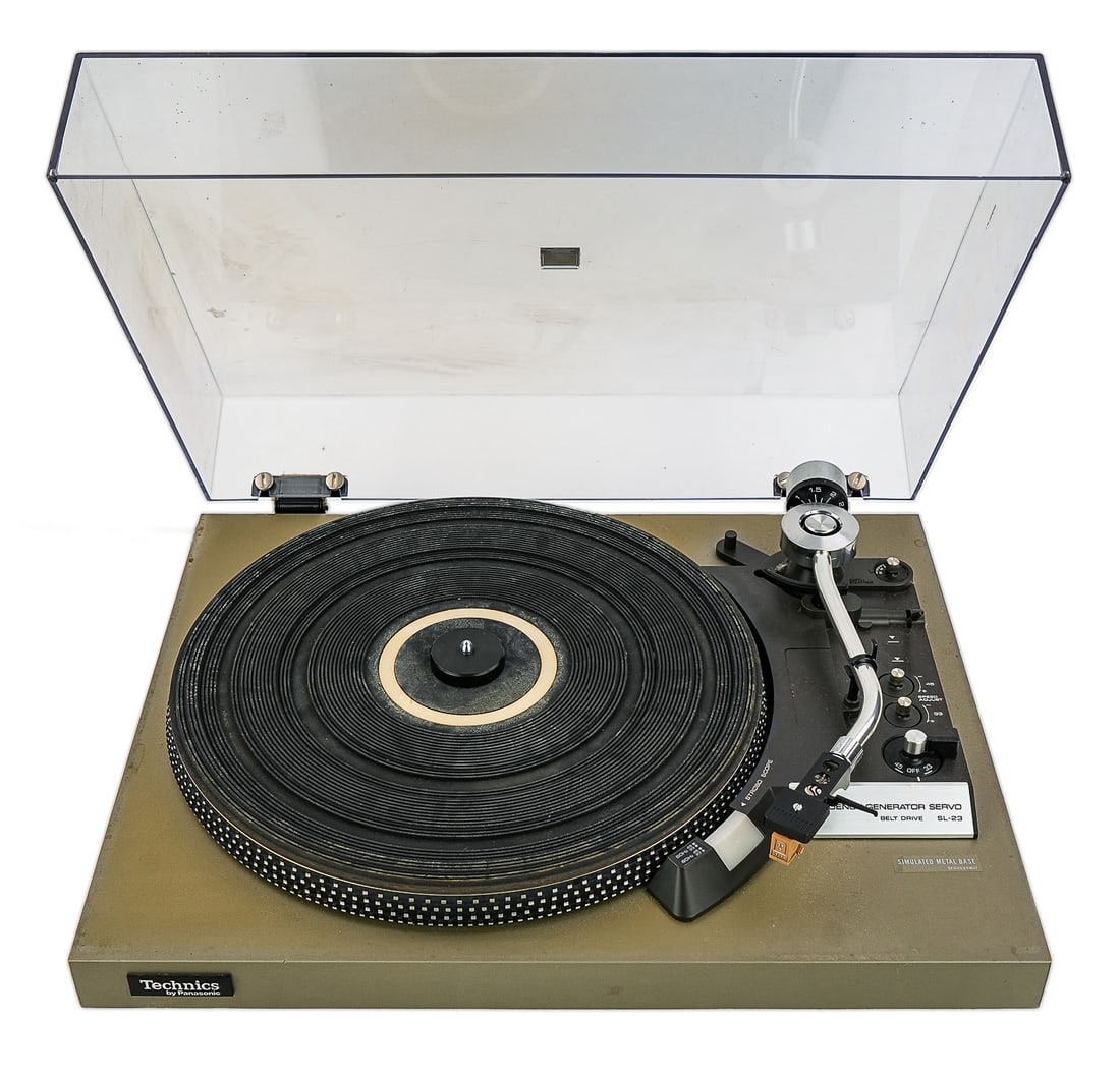 Technics SL 23 Series Turntable (1 of 5)