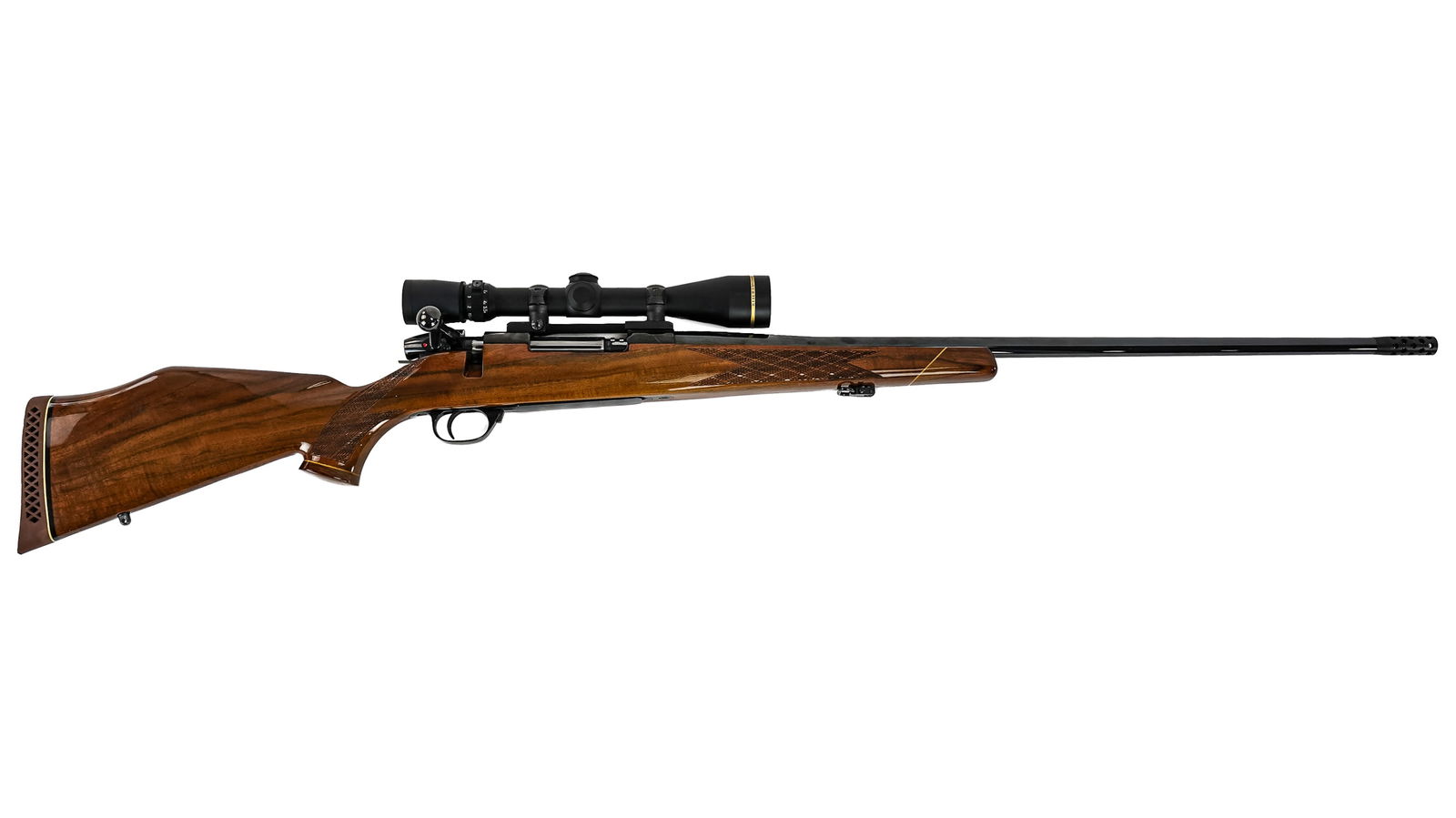 Weatherby Mark V Rifle in .270 Weatherby Magnum: Weatherby Mark V Rifle in .270 Weatherby Magnum with Leupold Vari-X III 3.5 x 10 - Mild field wear associated with normal use. 27" barrel 48" overall FFL#0018 THIS FIREARM REQUIRES A 4473 BACKGROUND C