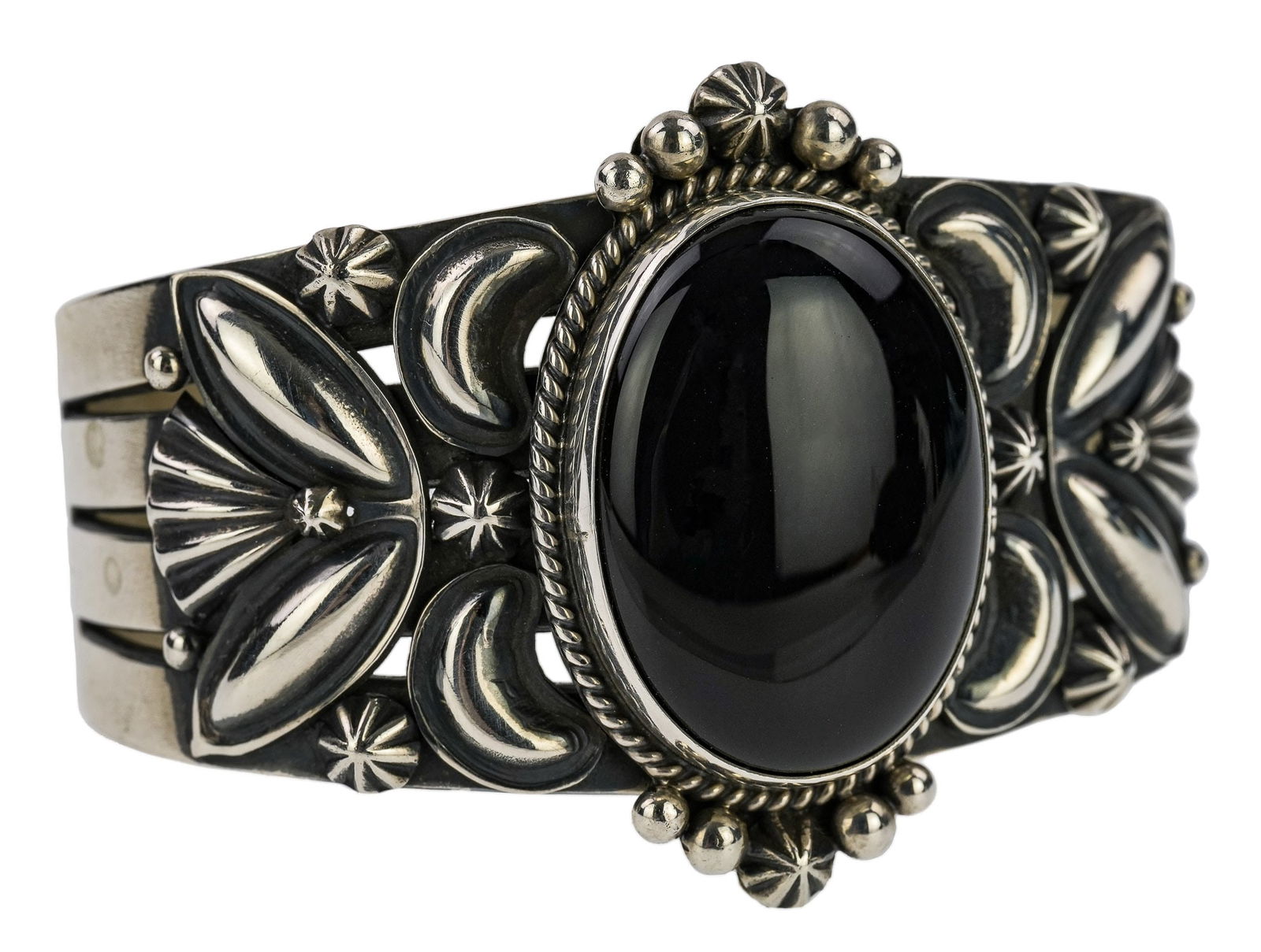 Derrick Gordon Navajo Sterling & Onyx Cuff Bracelet (1 of 5)
