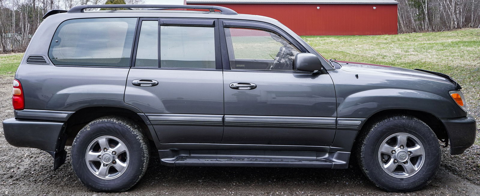 2002 Toyota Land Cruiser (1 of 7)