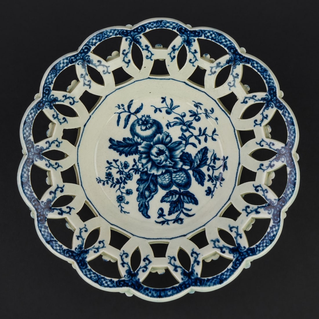 Dr. Wall Worcester Porcelain Chestnut Basket (1 of 5)