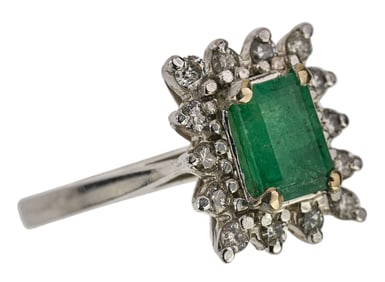 Emerald & Diamond Ring