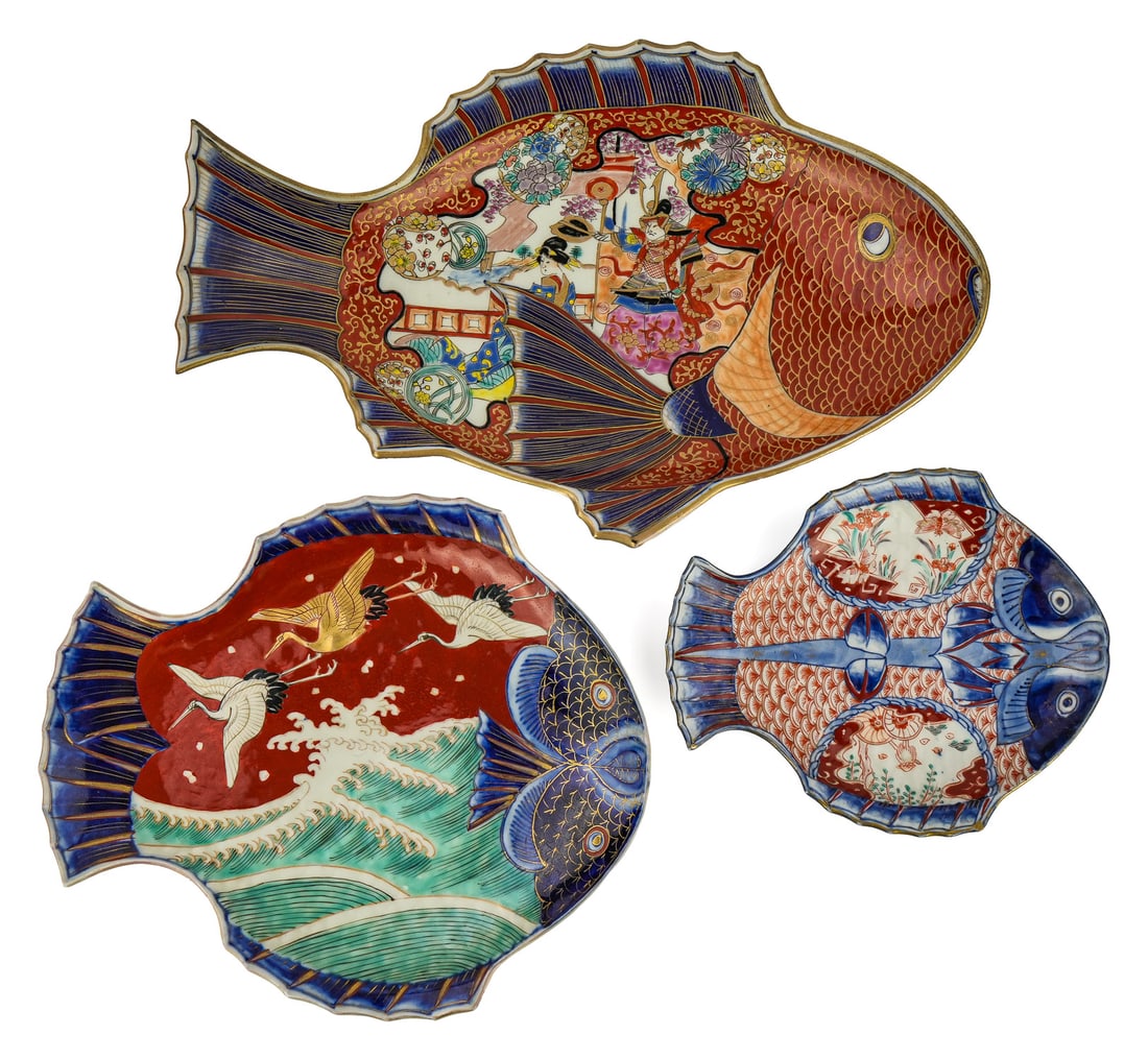 3 Japanese Imari Fish Form Porcelain Plates (1 of 8)