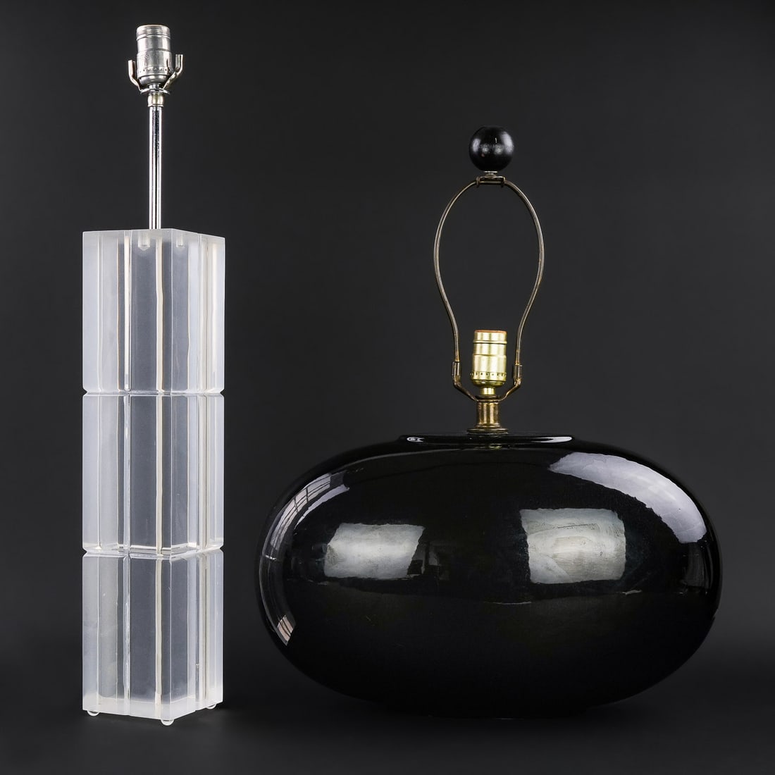 Modern Stacked Blue Glass Ball Table Lamp (1 of 6)