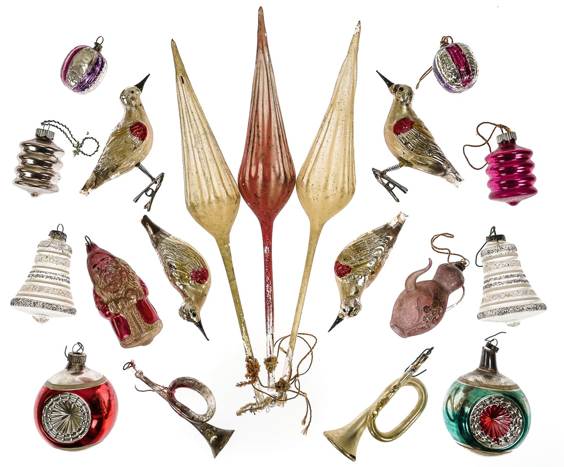 Large Group of Old Christmas Decorations (1 of 8)