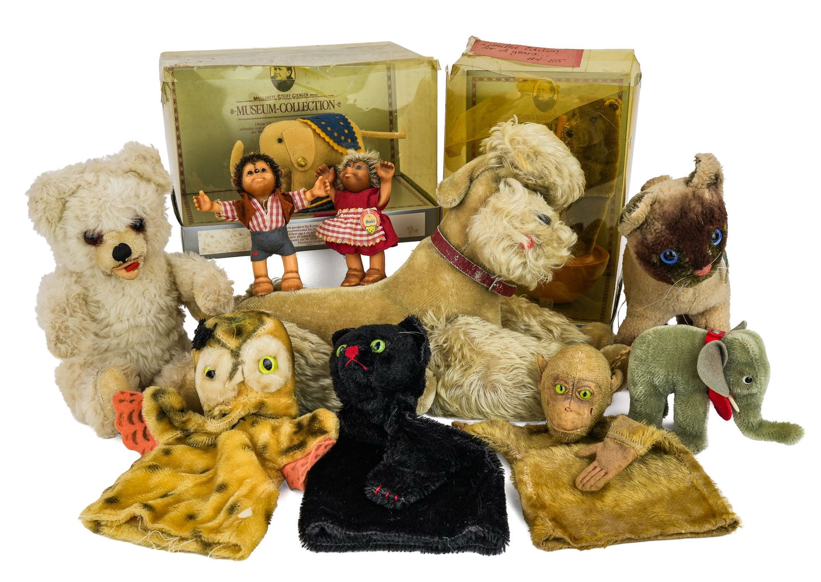 Steiff Stuffed Animal Toys (1 of 5)