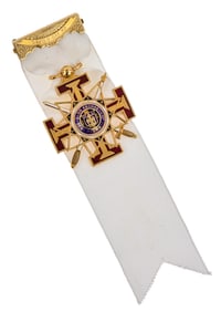 14k & Enamel Masonic Medal