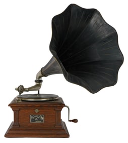 Victor Model III Phonograph