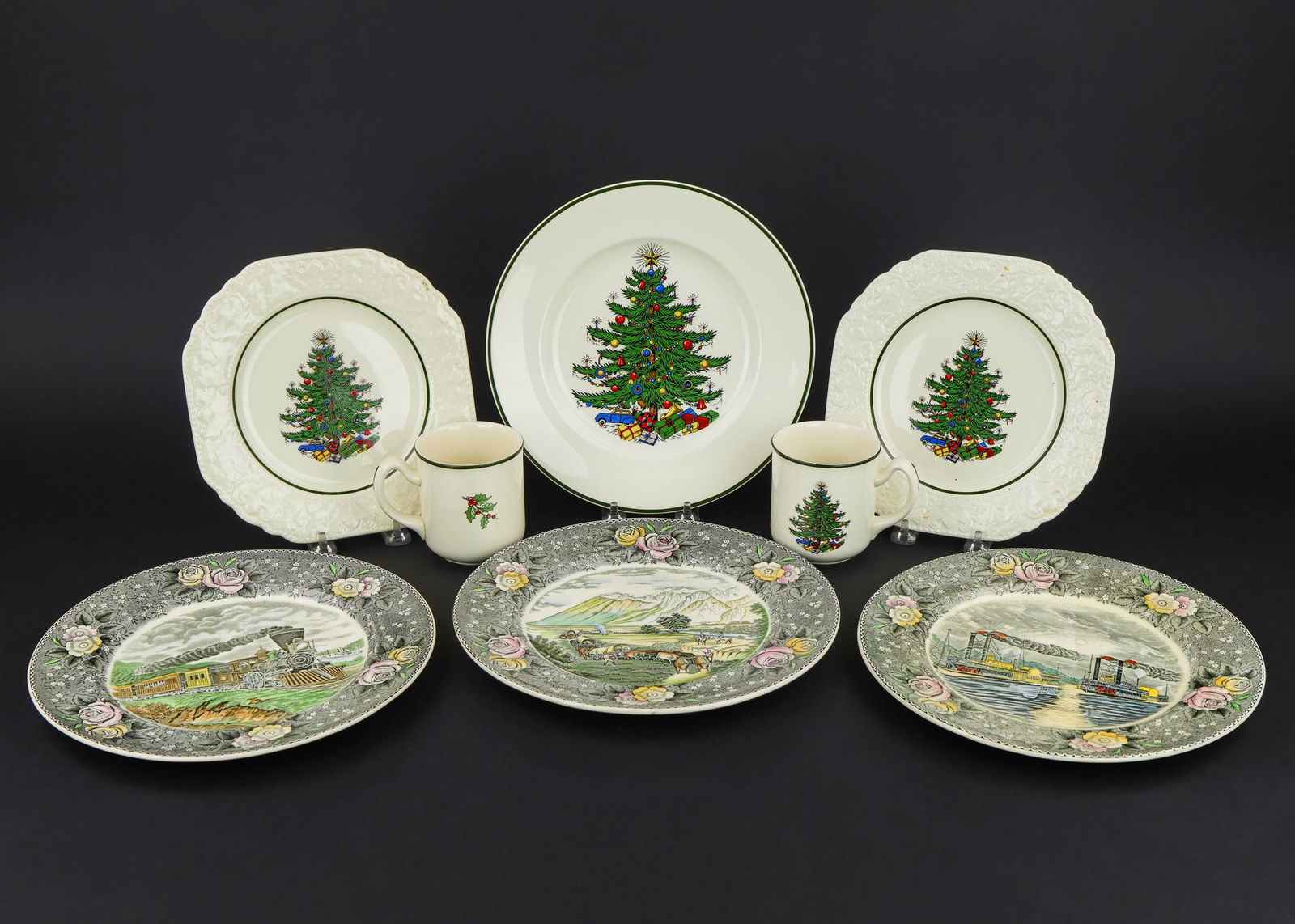 34 pcs. Cuthbertson Christmas Tree Tableware (1 of 6)