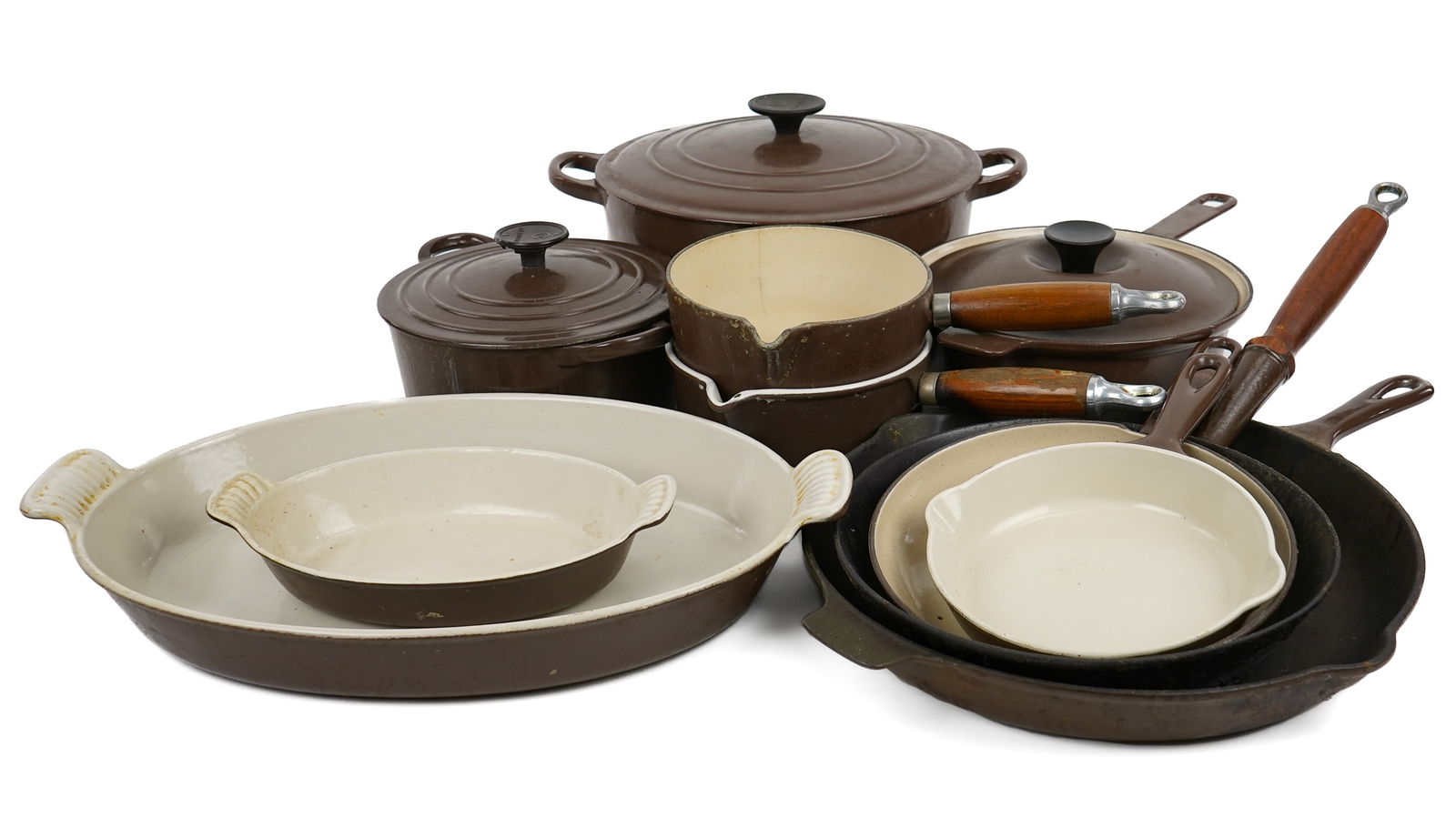 Set of Brown Le Creuset Enamel Cast Iron Cookware (1 of 4)
