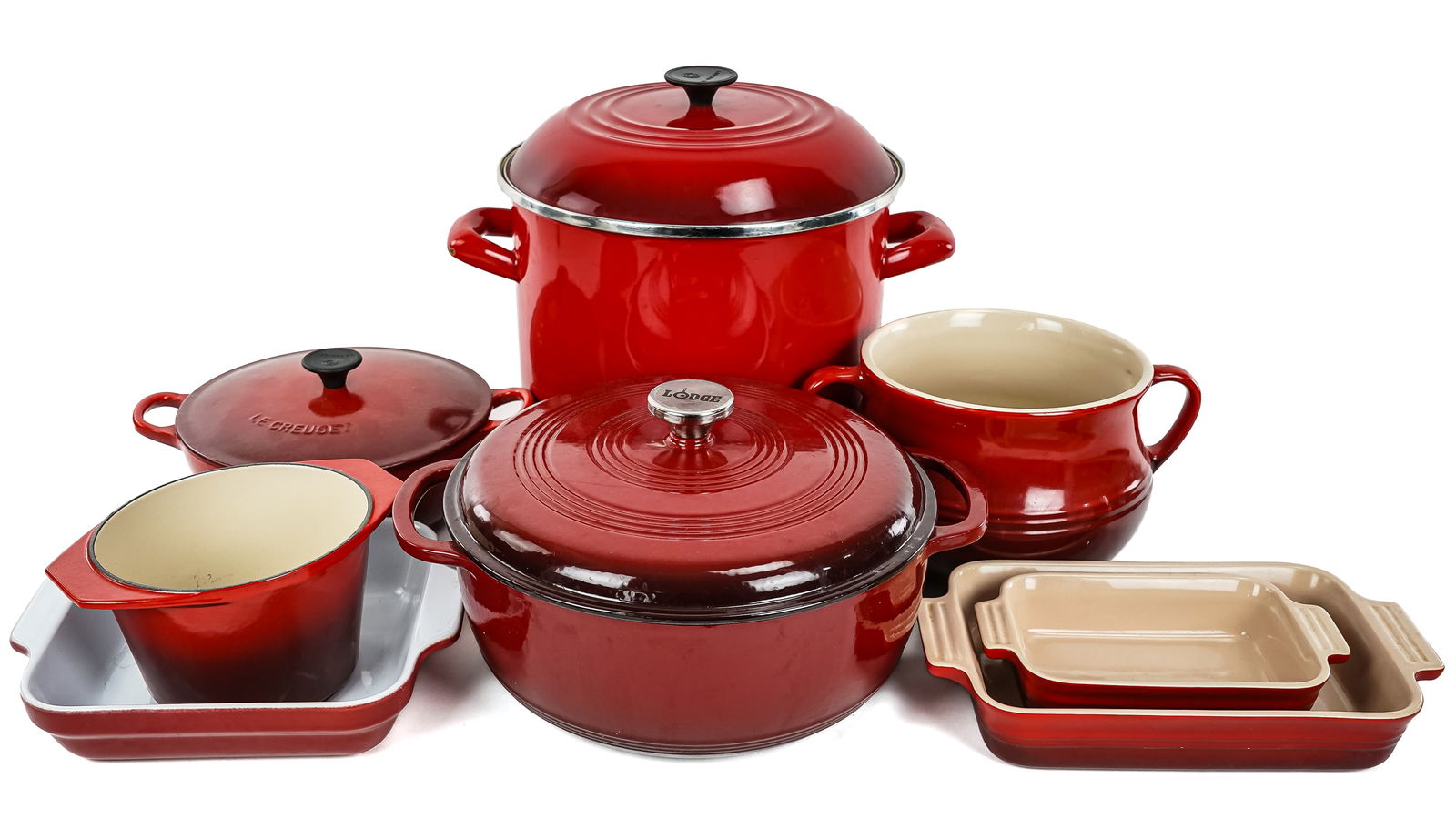 Vintage Le Creuset "Cerise" , Lodge Enamel, Pottery Cookware (1 of 5)