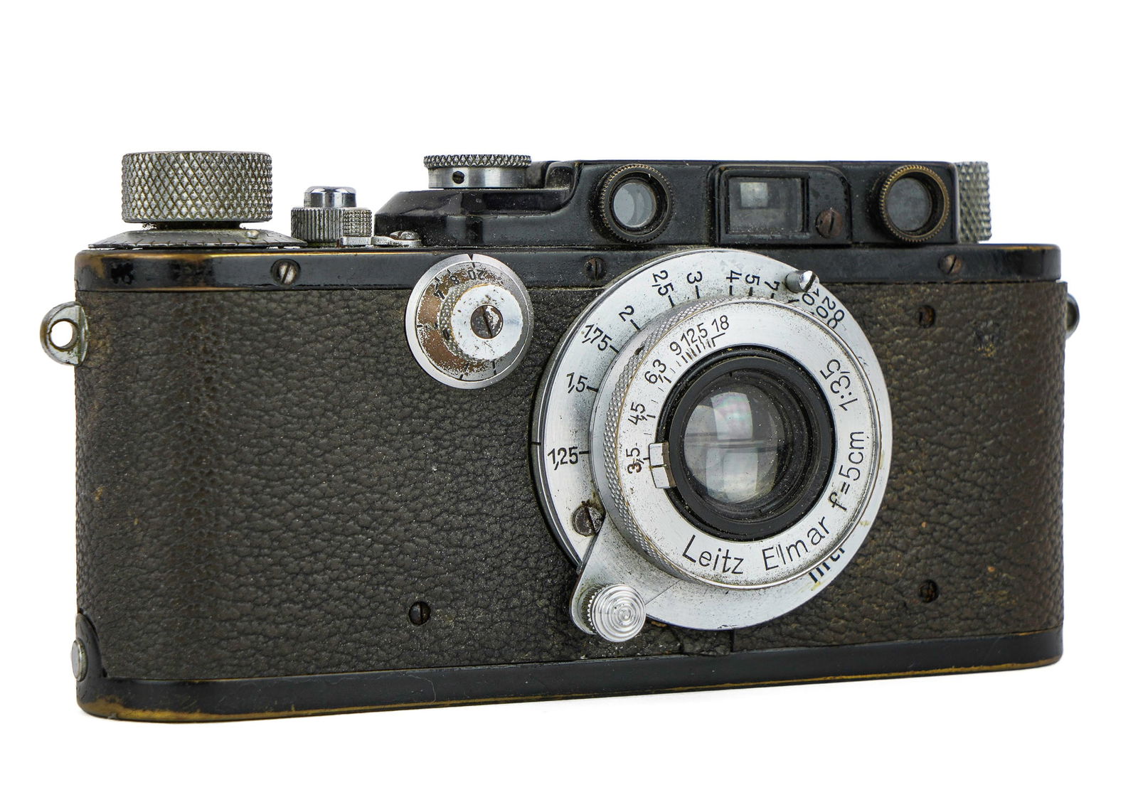 Leica II Model F Camera w/ Black Body: Leica II Model F Camera w/ black body, Elmar 3.5 50 mm Lens, ser # 278176, leather chipped on reverse