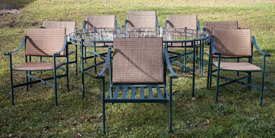 Expansive Woodard Casablanca Outdoor Dining Set