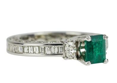1 CT Columbian Emerald & Diamond Ring