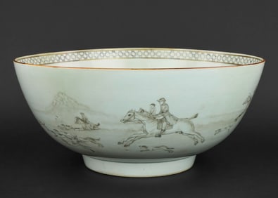 Chinese Export Porcelain Grisaille Punch Bowl