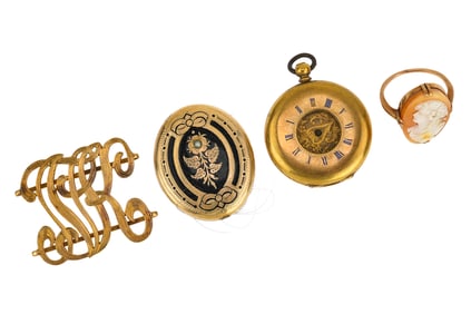 4 Antique Gold Jewelry Items