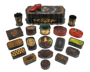 Group of 20 Lacquered Boxes, Snuff Boxes