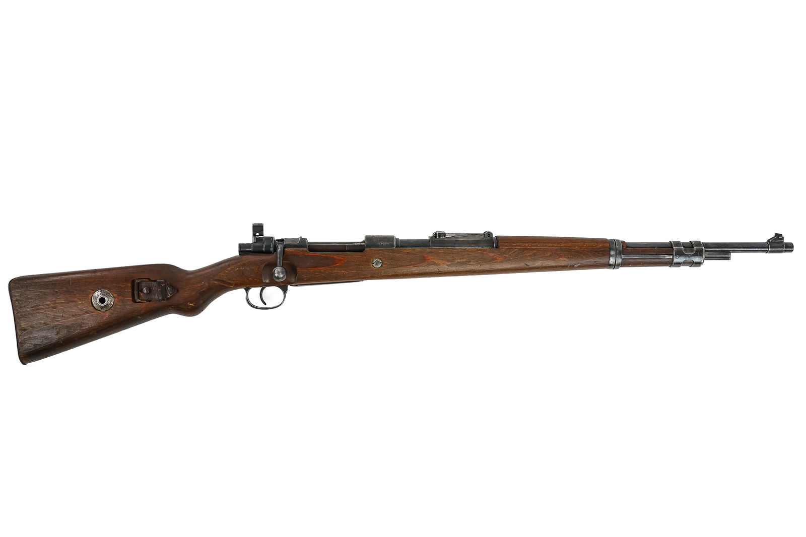 1916 Spandau Gewehr Mauser 98 in 7.92 Mauser: 1916 Mauser Gewehr Mauser 98 rifle in 7.92x57mm with various German Military cartouches from 1918-1940's - 23" barrel 43" overall- This Rifle was captured by Corporal Richard J Neudorfer when he was a
