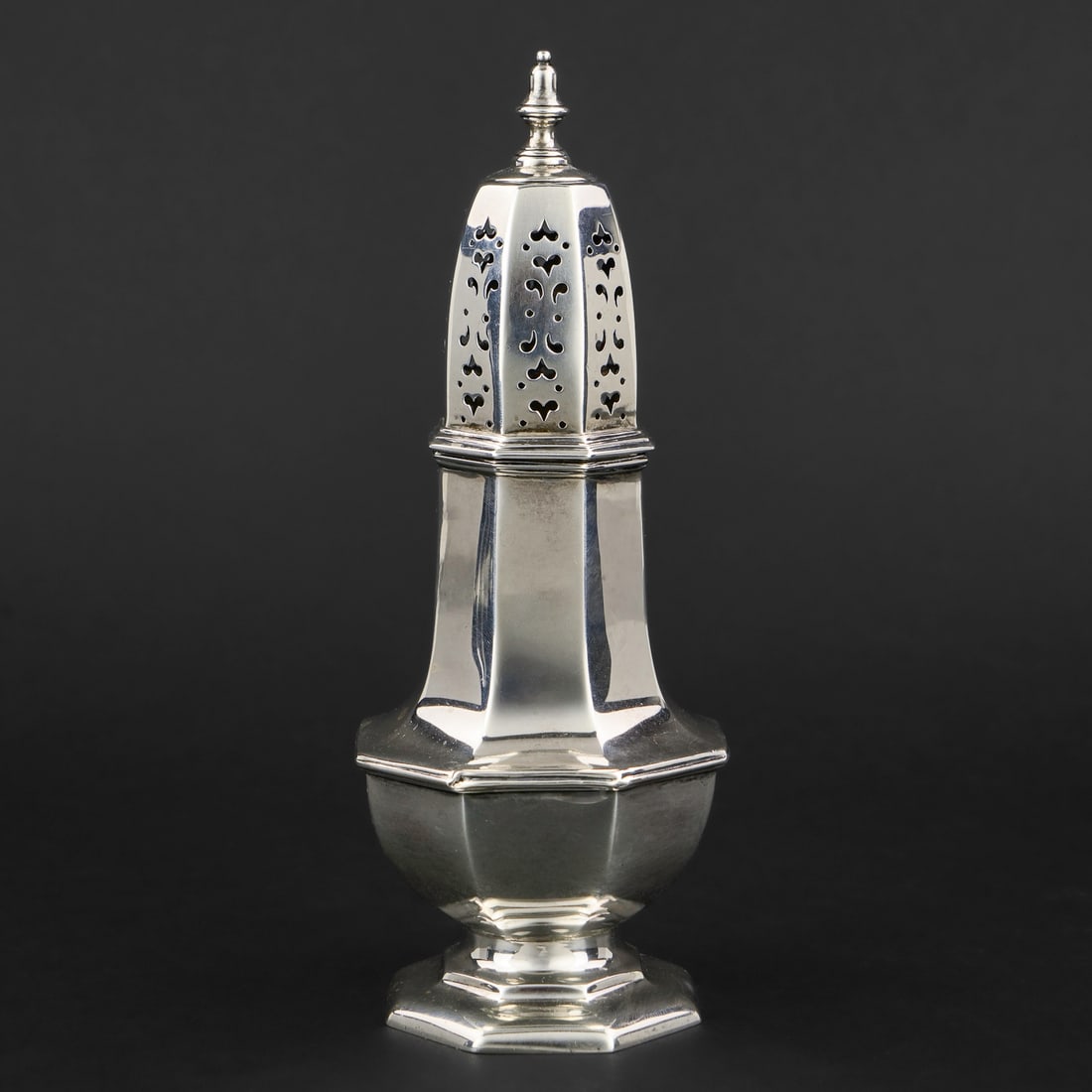London Sterling Silver Muffineer Sugar Castor (1 of 5)