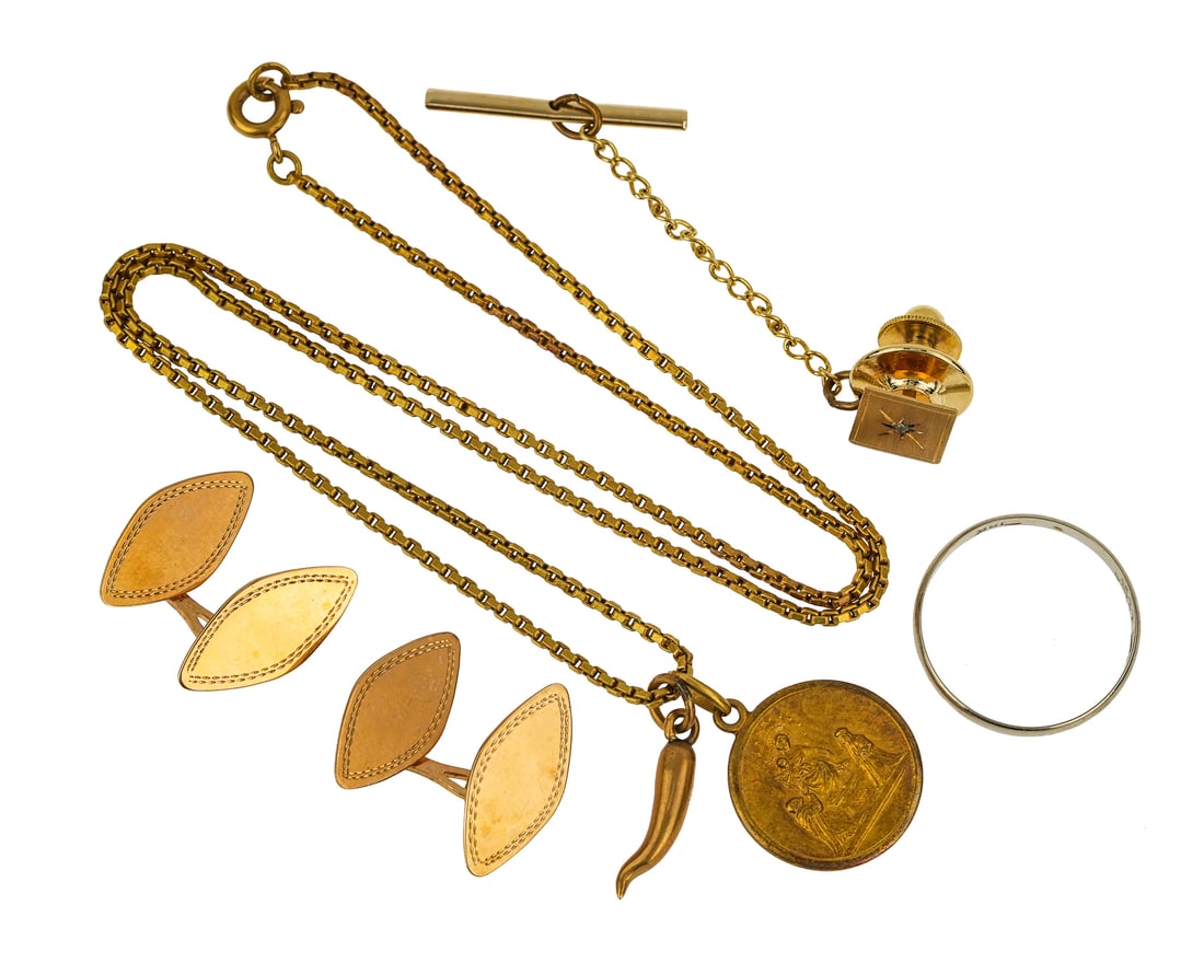 Group of Vintage Gold Jewelry (1 of 4)