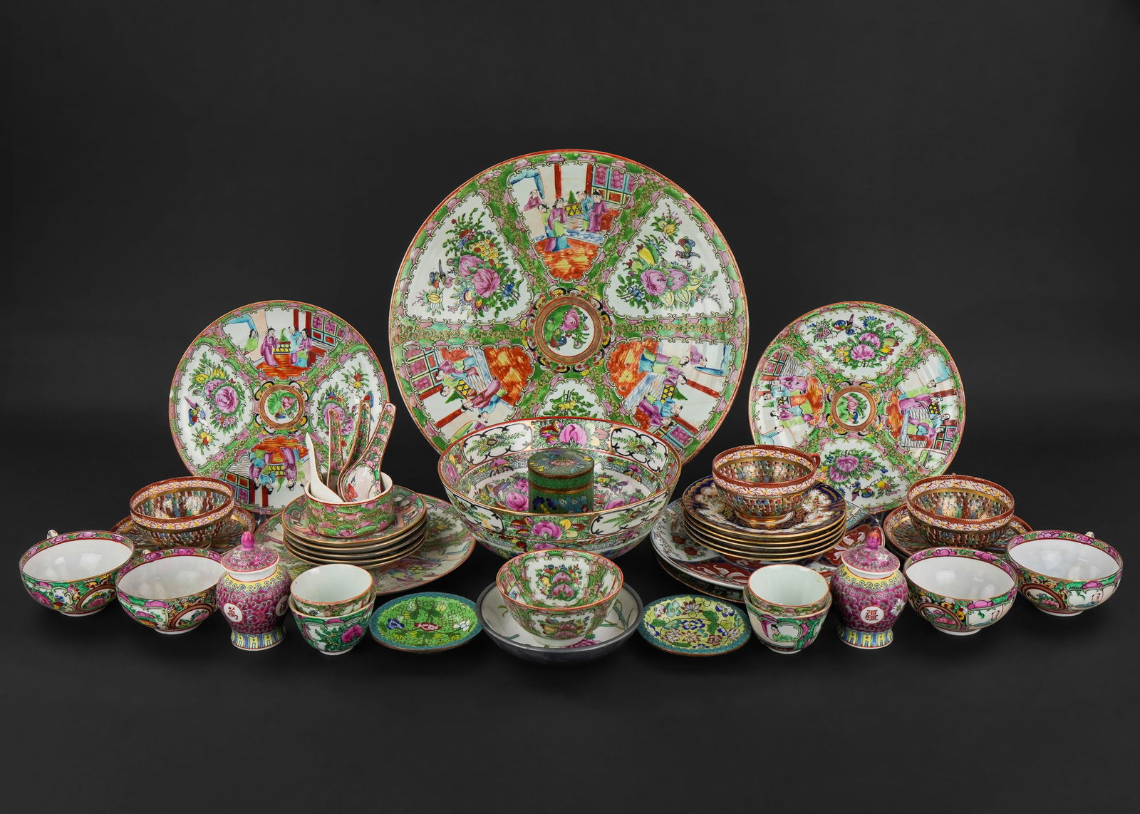 Chinese Rose Medallion China (1 of 10)