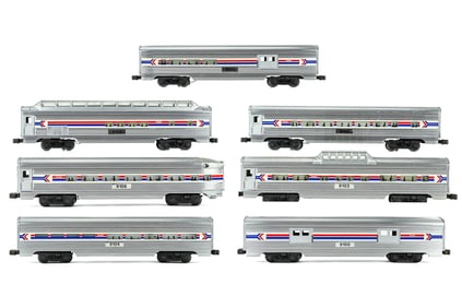 Lionel Amtrak Passenger Car Set