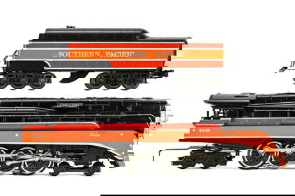 Southern Pacific Daylight Steam Locomotive and Tender (1 of 4)