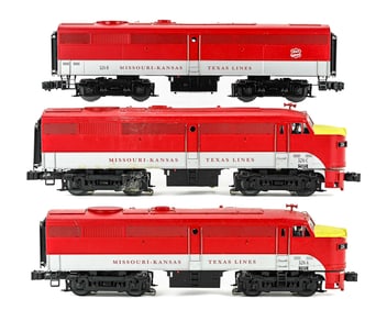 Lionel Missouri Texas Kansas 2 powered and 1 B-unit