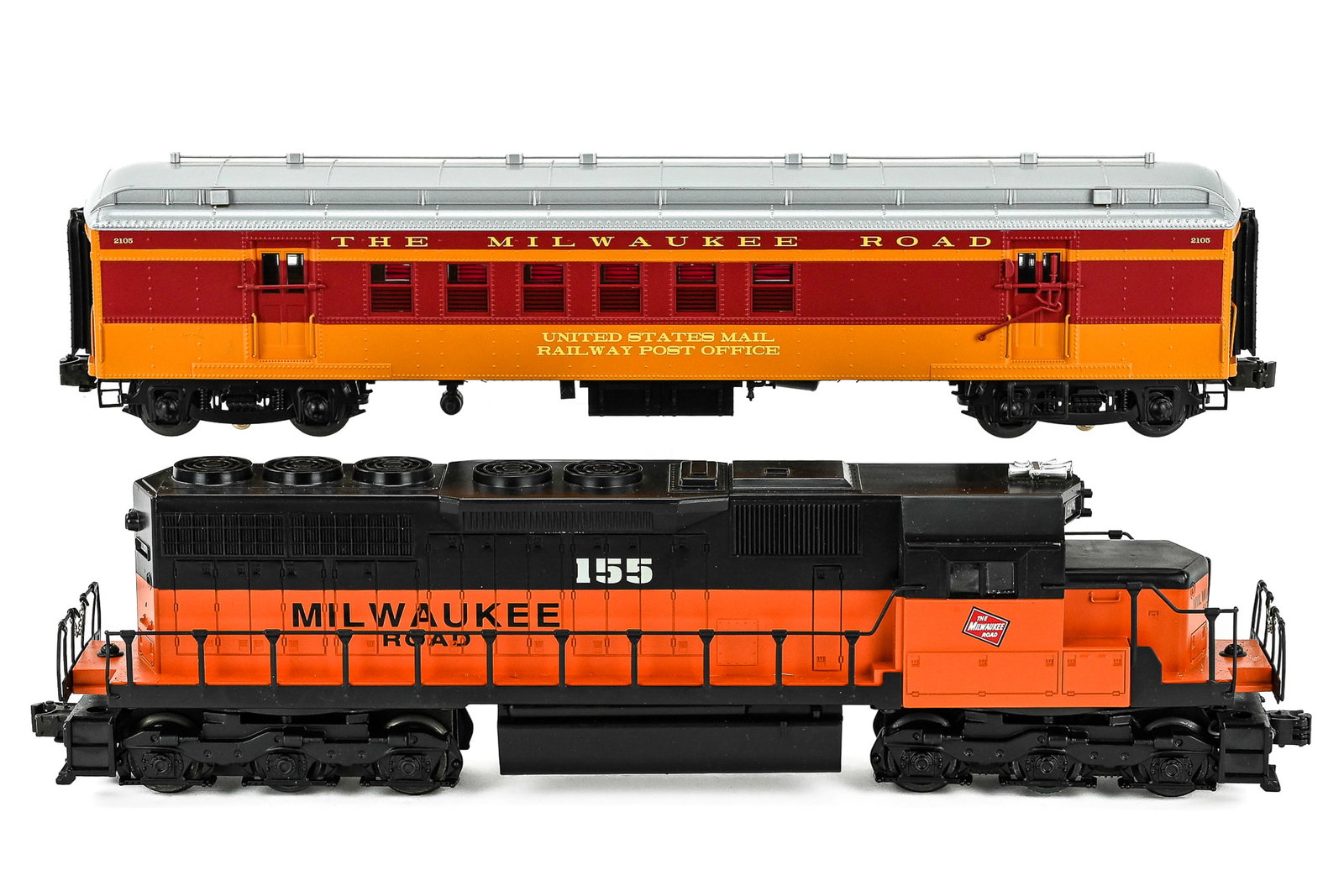 Milwaukee Road SD-40 Diesel #155 and Scale RPO #2105: Lionel - Milwaukee Road SD-40 Diesel #155: This Lionel Milwaukee Road SD-40 Diesel (Part Number: 6-18224) is in like-new condition and includes its original box. It measures 16 inches in length and is