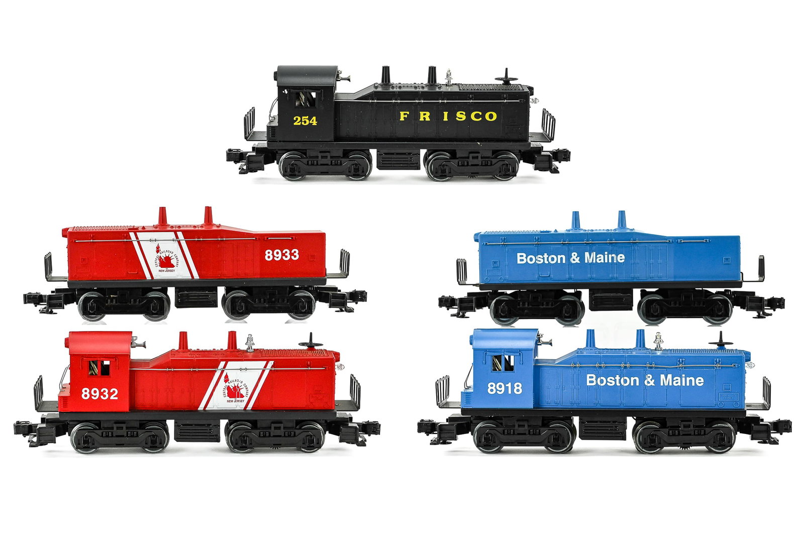 Five Lionel Switchers and Calf Units (1 of 6)
