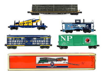 5 Lionel O Gauge Cars: Caboose, Flatcars and Boxcar (1 of 6)