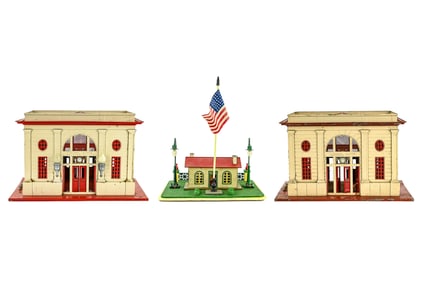Tinplate Passenger Stations with Flagpole