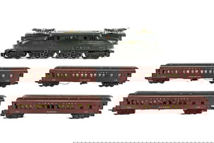 Lionel GG-1 Pennsylvania and Passenger Cars with Box (1 of 5)
