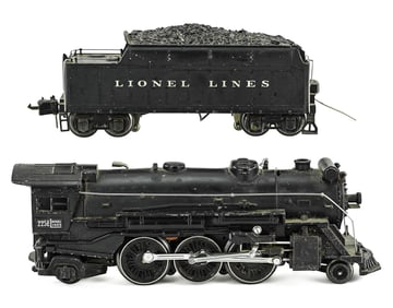 Lionel Pre-225E 2-6-2 Steam Engine and 2235W Tender