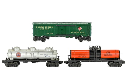 Postwar Lionel 6315, 6572, 6425 and Tank Reefer Cars