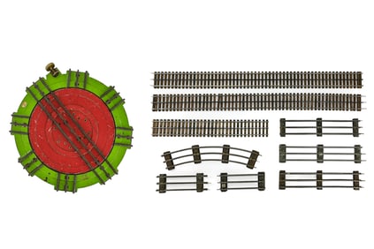 Lionel #200 Standard Gauge Manual Turntable and Track