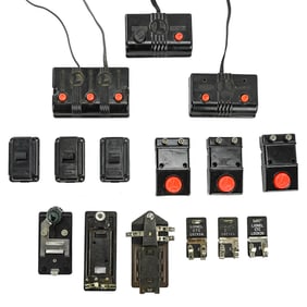 Lionel Controllers, Switches and Connector