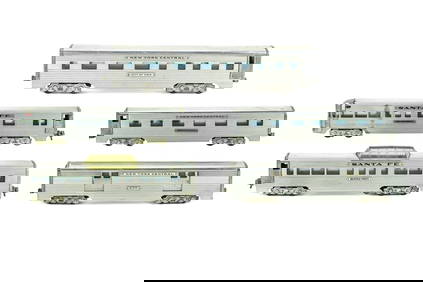 AMT NYC & Santa Fe Aluminum Passenger & Baggage Cars (1 of 4)