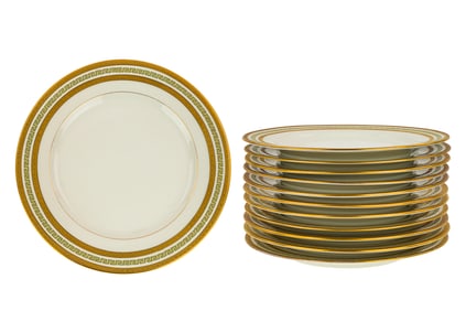 12 Elite Limoges Gilt Edge Porcelain Dinner Plates