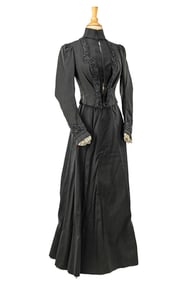Victorian Black Mourning Outfit