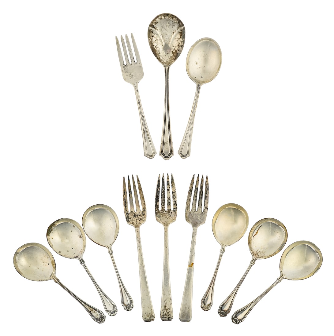 12 pcs. Sterling Silver Flatware (1 of 5)