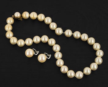 Majorica Spain Pearl Necklace & Earrings