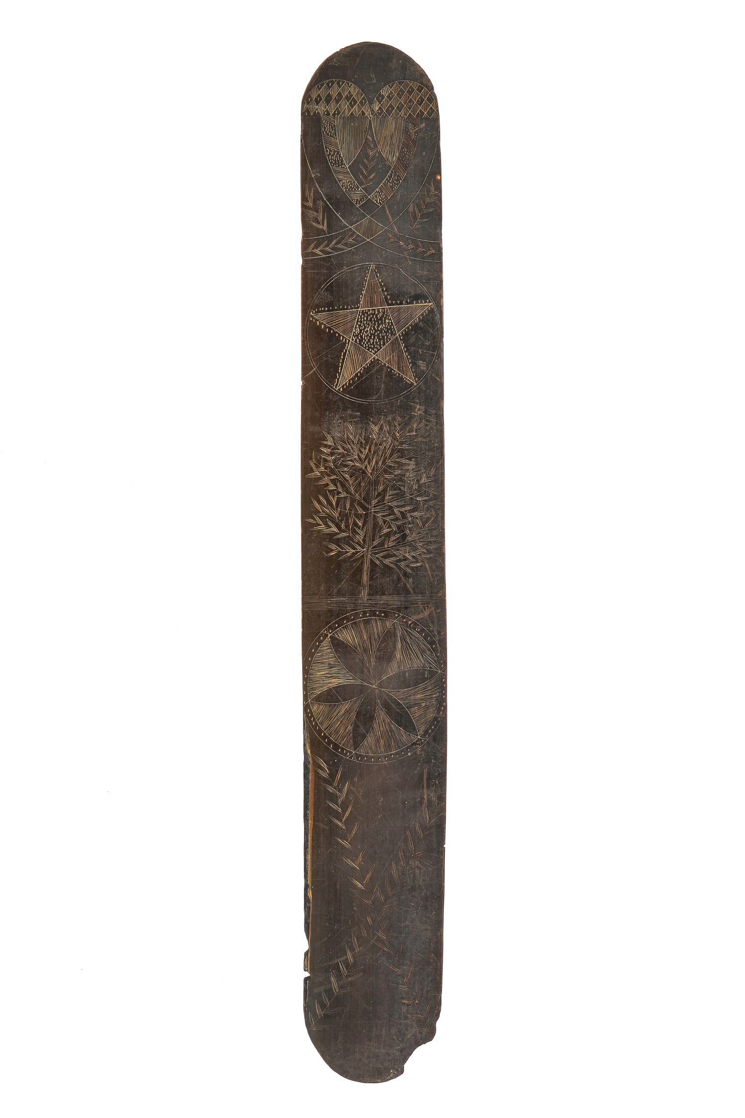 Early 19th c Scrimshaw Baleen Busk: Early 19th c scrimshaw baleen corset busk decorated with carved heart and star, some edge damage, length 13 1/4"