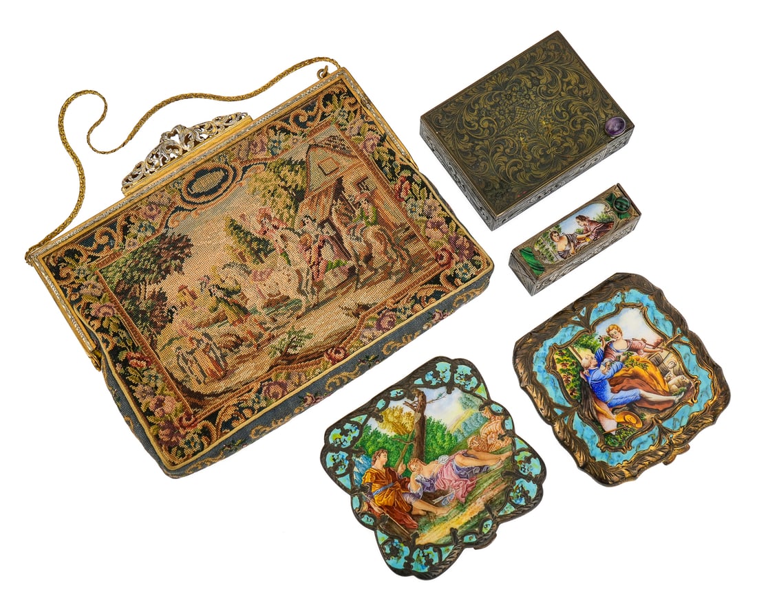 Fine Sterling & Enamel Compacts & Lipsticks (1 of 15)