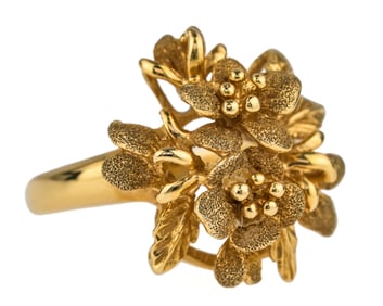 14k Yellow Gold Floral Chased Ring