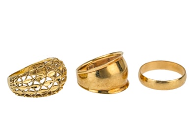 3 Yellow Gold Rings